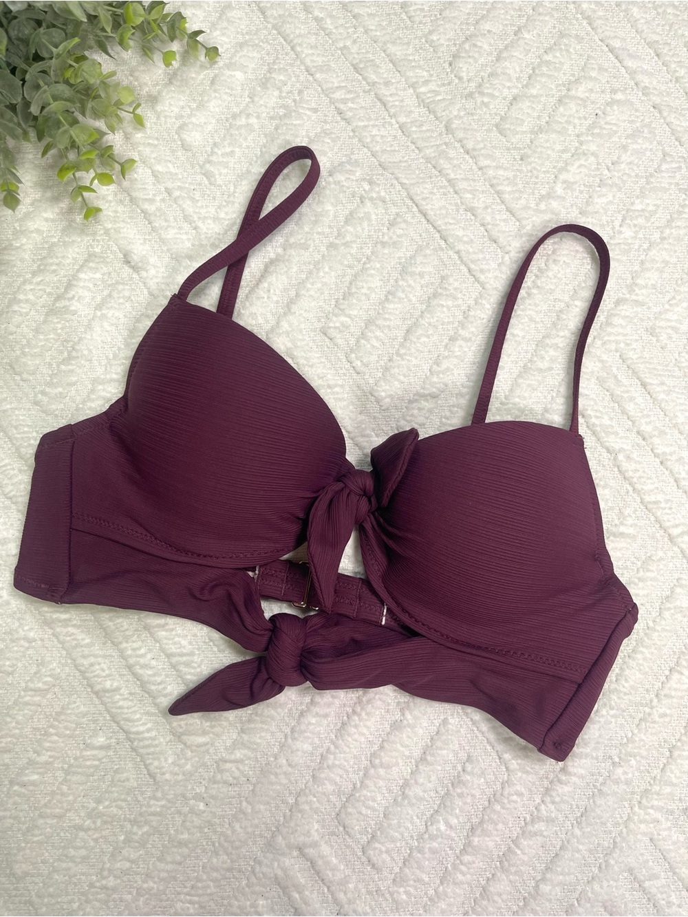 Shade & Shore Maroon Light-Lift Bikini Top Size 34A